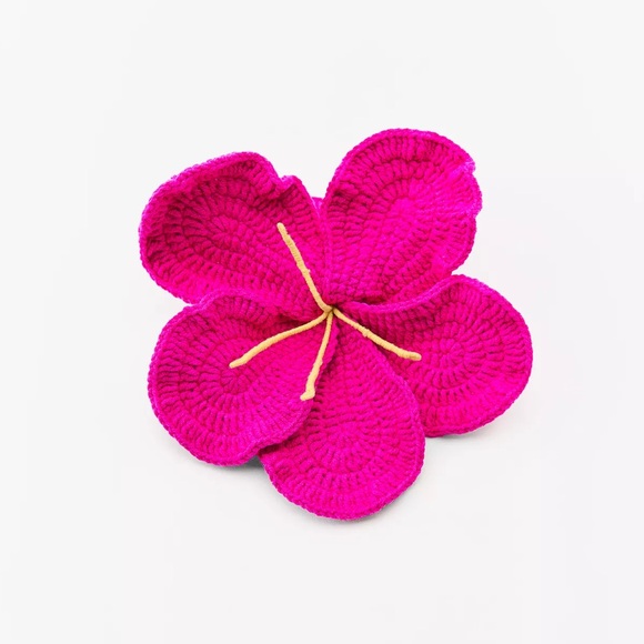 Zara limited edition crochet Oversized Vibrant Pink Knit Hair tie - Picture 2 of 5